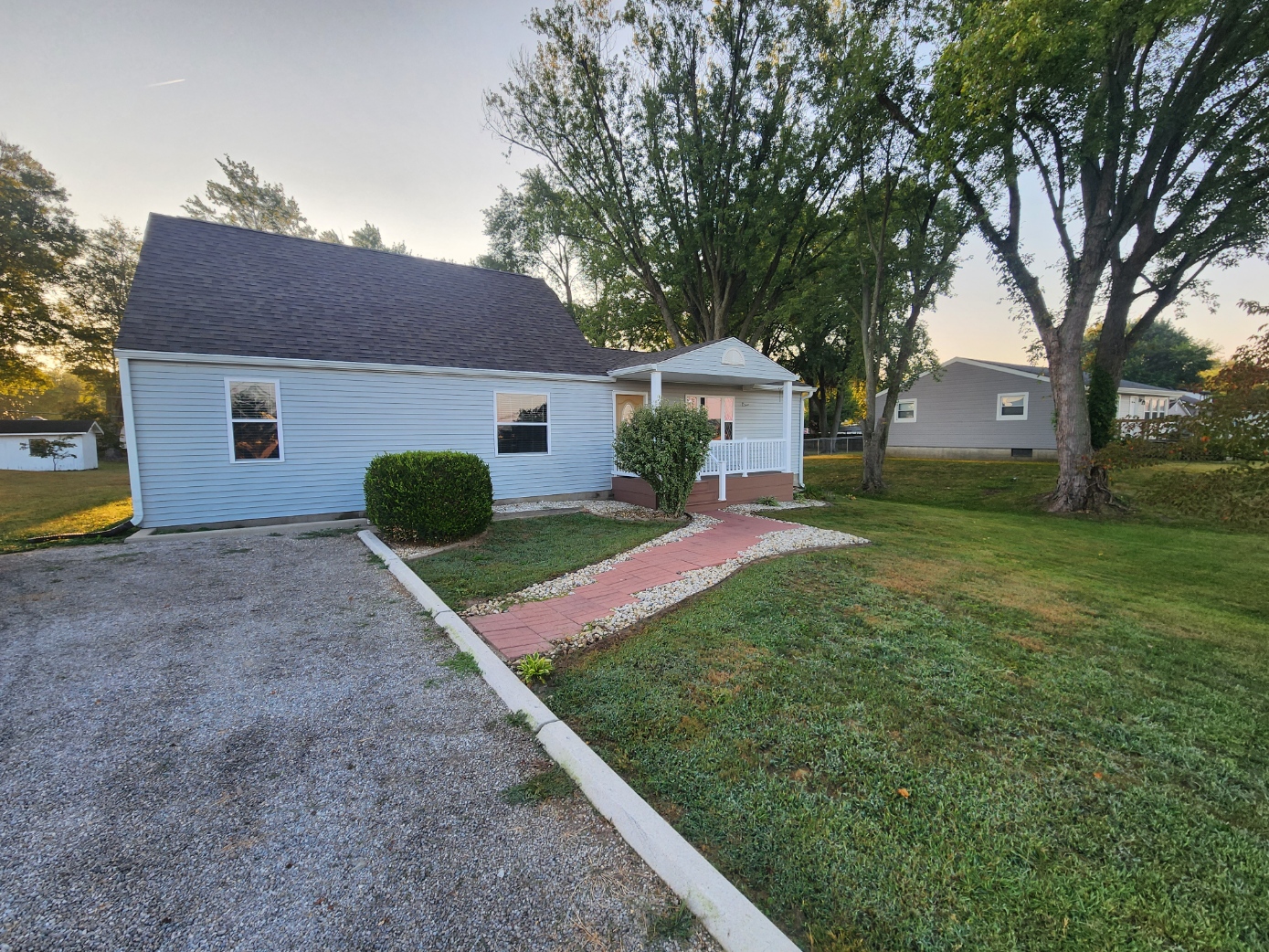 Property thumbnail image